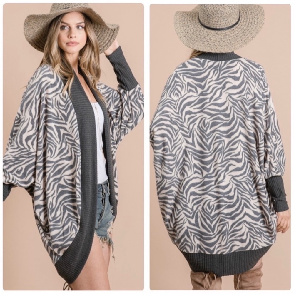 BNWT FirstLove by Lovelyn Zebra-print Open Cardigan